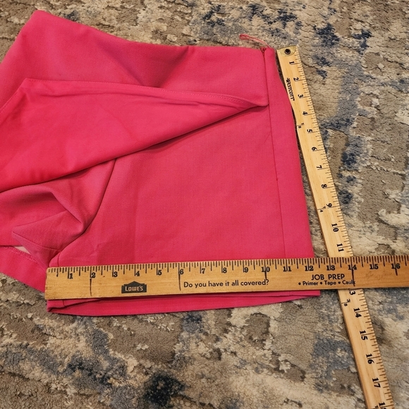 Zara hot pink asymmetrical skort. Women's size small. - Picture 11 of 12